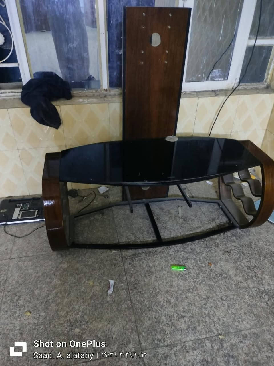 ميز بلازما • نضيف • ٣٠
