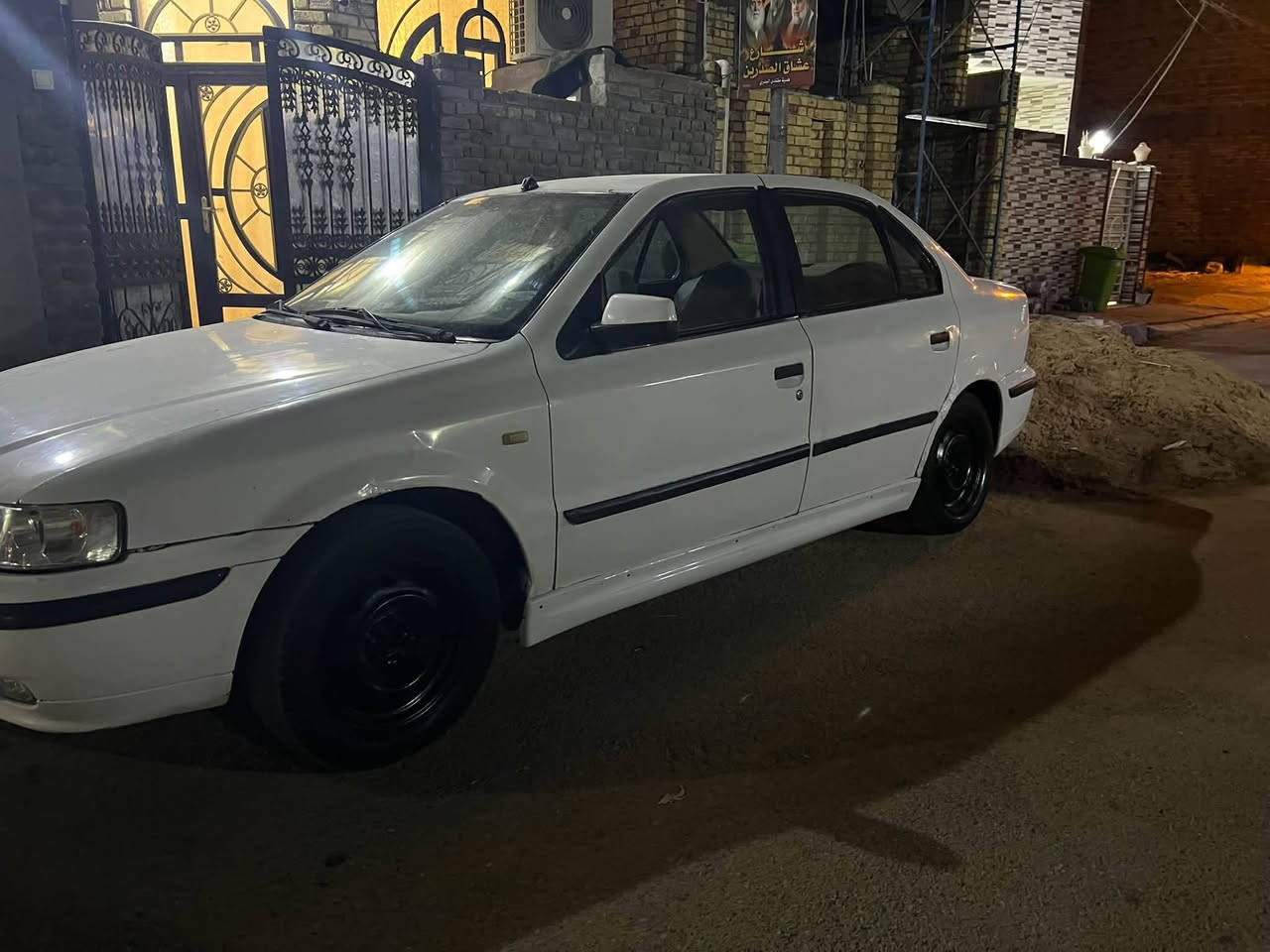 السلام عليكم سمند مديل 11 بيه رشات صبغ بيه اخياس بل دوس مكاني كوت الخاجيه السعر 28 بيه مجال اتصل ودلل ***********
