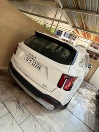 سورنتو ٢٠٢٥ • زيرو • ٤ سلندر