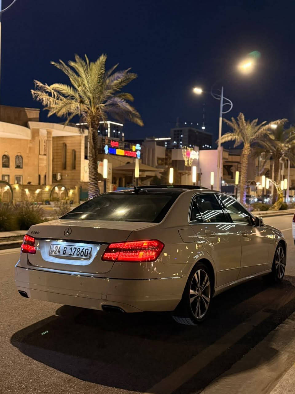 مارسيدس E200 مراوس بجالنجر
