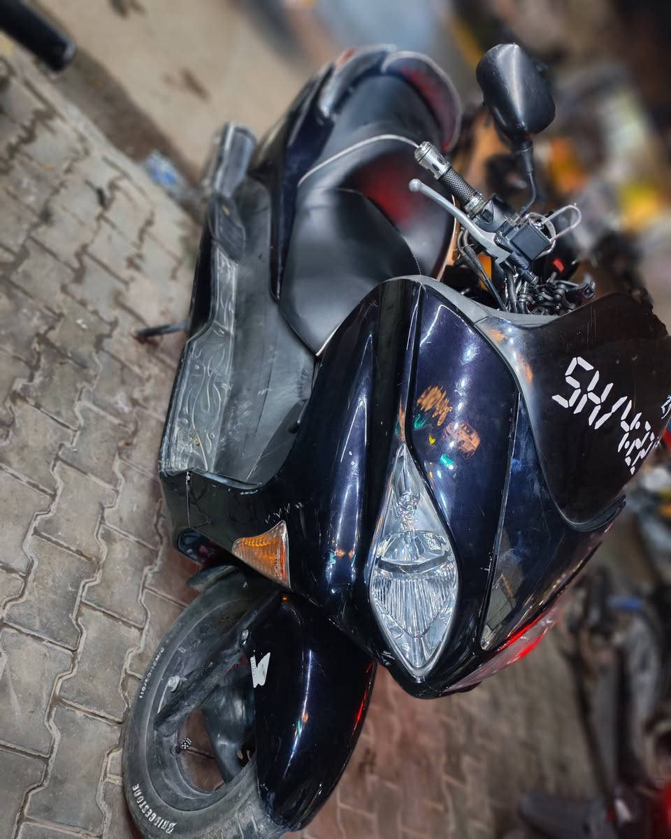 فورزة 08 • اسود • 6نمره