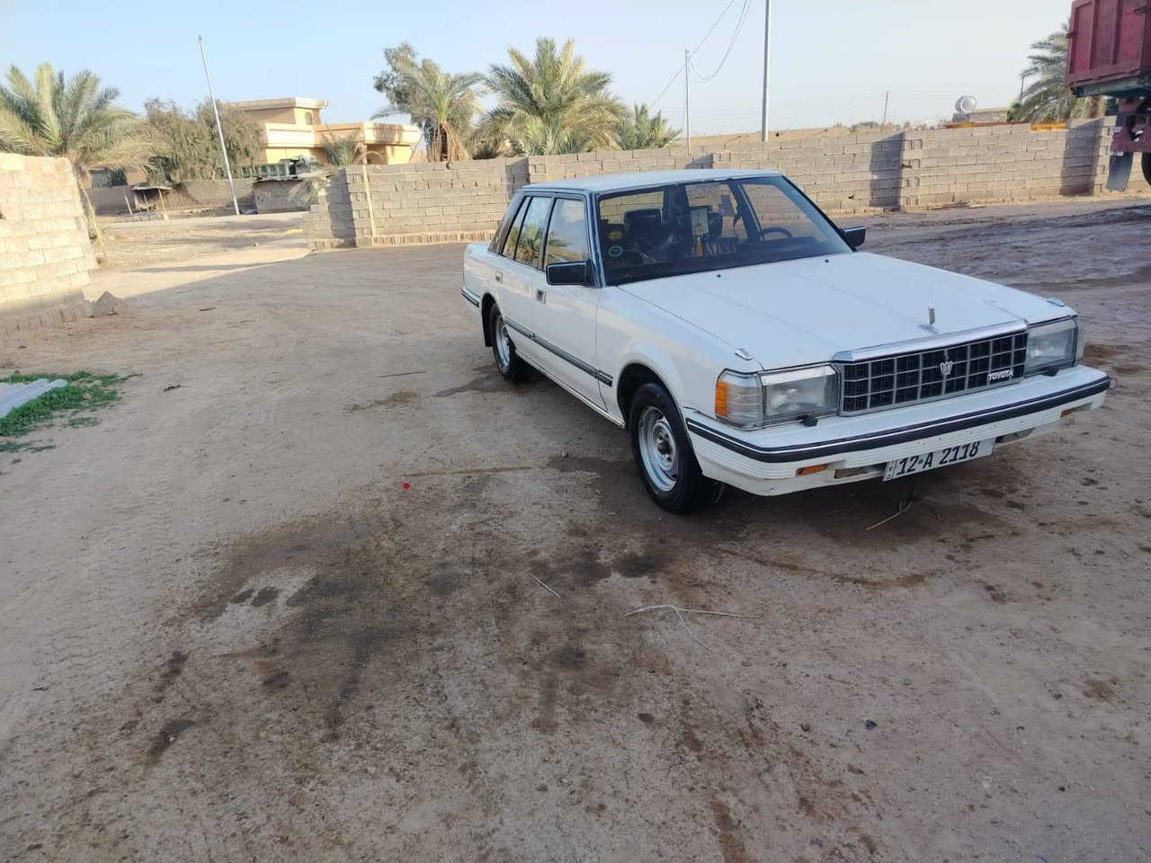 سلام عليكم سوبر موديل 1984 سياره كفاله من ضربه وصبغ  واصوليات وكصه 
حداده 70
تبريد كمبريسر فقط مكينه كفاله كير كفاله
تخم تواير جديد 
شرط تحويل ثاني يوم 
رقم جديد سنويه 2029
العنوان البصره الزبير ما متواجد ع نت فقط رقم هاتف 
***********
سعر 60 وبيه مجال حك جيه
