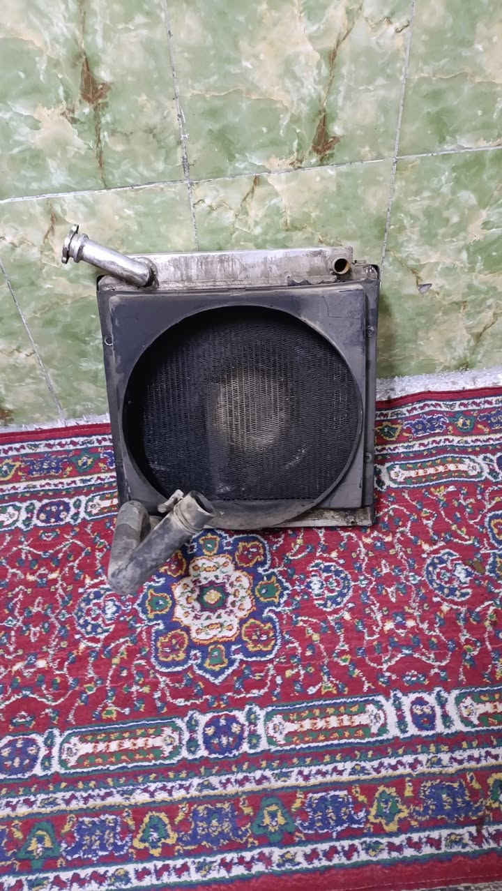 غراض مولدة للبيع
راس توليد 60 امبير شغال 

** محرك 2 بستم شغل بغداد شيخ عمر ( بيه كفالة من المصلح من الصوت والتبخير )

** صانلصه كاتم 

** راديتر 

وبقية الغراض موجودة تانكي وكفر المولدة وبورد ....... الخ

مكاني في كربلاء الشراي يتواصل خاص و بخدمتة
او يتصل على الرقم ***********
