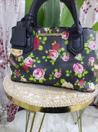 مراسله الصفحه او واتساب 07761331006