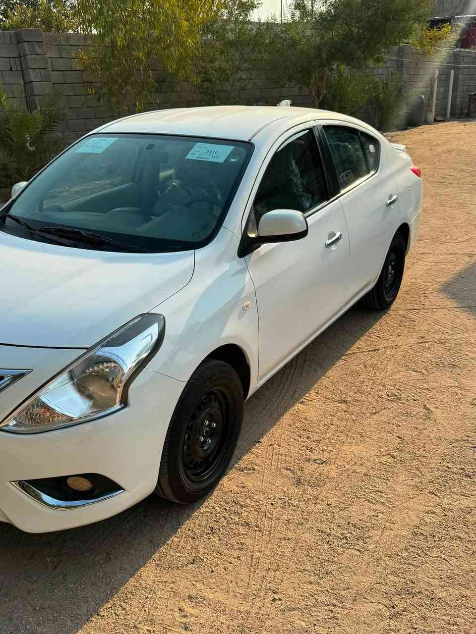 نيسان سني موديل 2025
هندي بليته زركه ماشي 4 الف اخت الزيرو 
السياره كفاله عامه الرقم اربيل 
السعر 130$
***********
