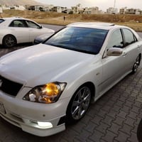 كراون • ٢٠٠٥ • سلايد