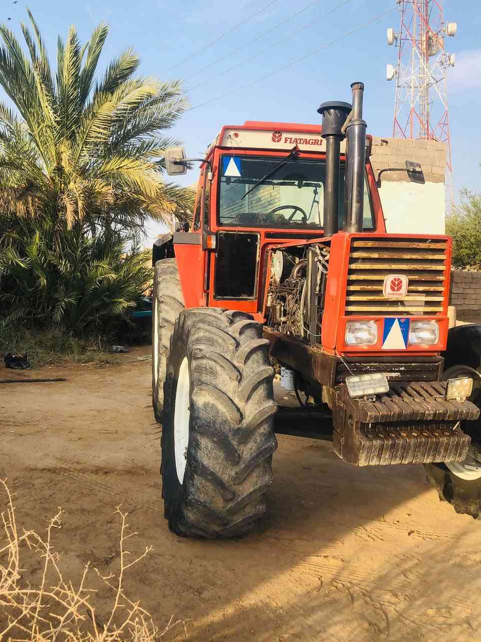 مكينه للبيع افيات 180 مكينه نضيفه كفاله كير اكسن لطش مكان ميسان رقم ***********
