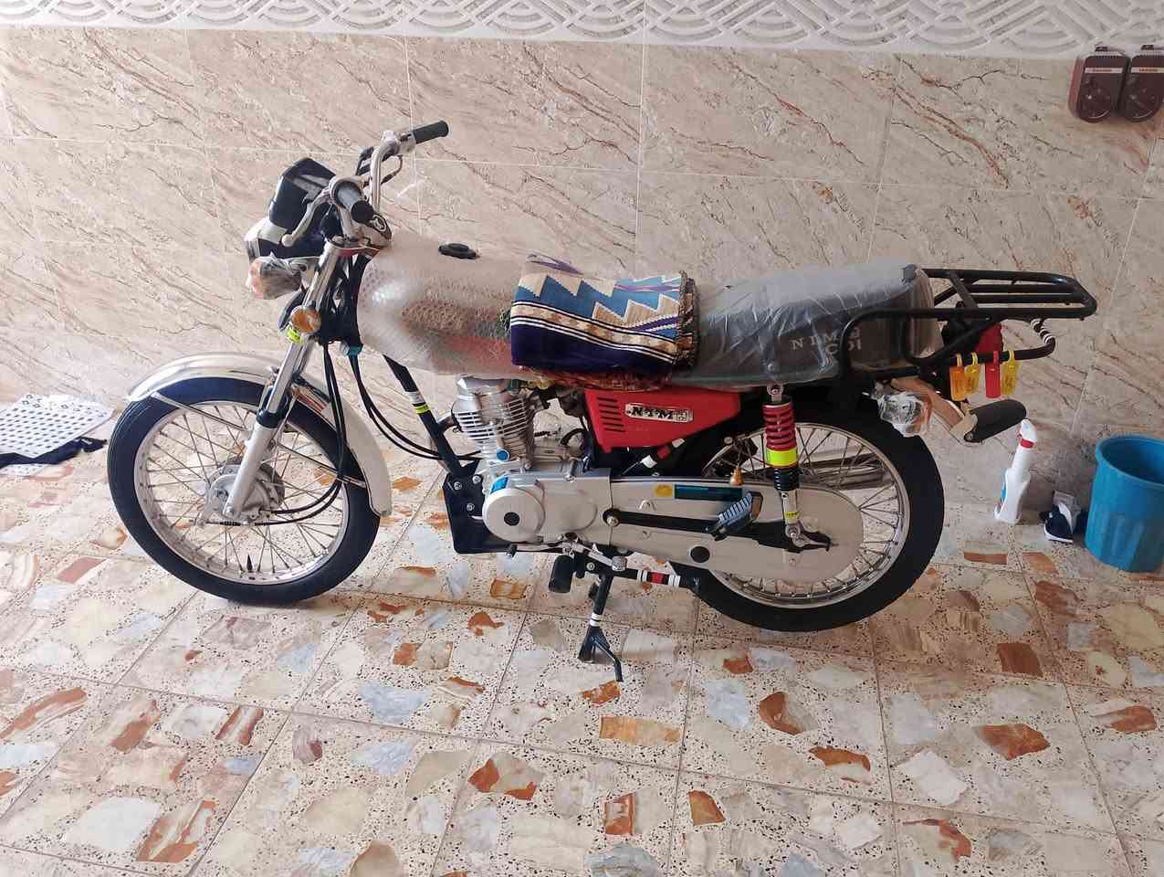 سلام عليكم دراجه شلامجه مديل ٢٦ نضافه فول اوراق بسمي السعر مليون 150 وبيه مجال مكاني كربلاء طوريج رقم ***********
