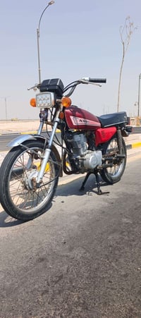 اوراق • مكلف بنشر • دراجة