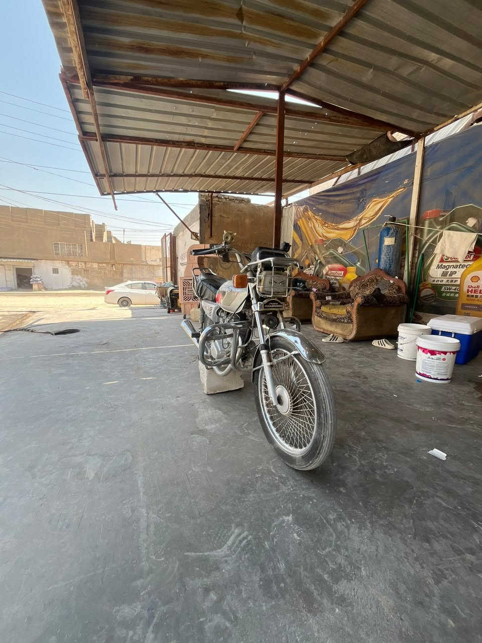 سلام عليكم نامه برو موديل 19
دراجه حلوهه مابيها نقص برغي 

السعر 375 وبيها مجال مال شراي 

أوراق كامله ***********
