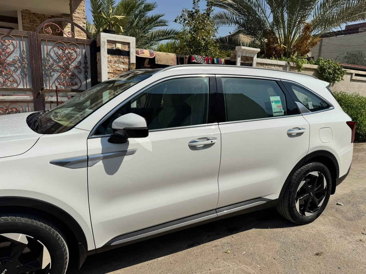 سورنتو موديل24 بانروما  جديدة كفالة عامة ماشية ٤٨ الف كشنات كهرباء
السعر 31 الف وبيها مجال
متواجد واتساب *********** بغداد, العراق
