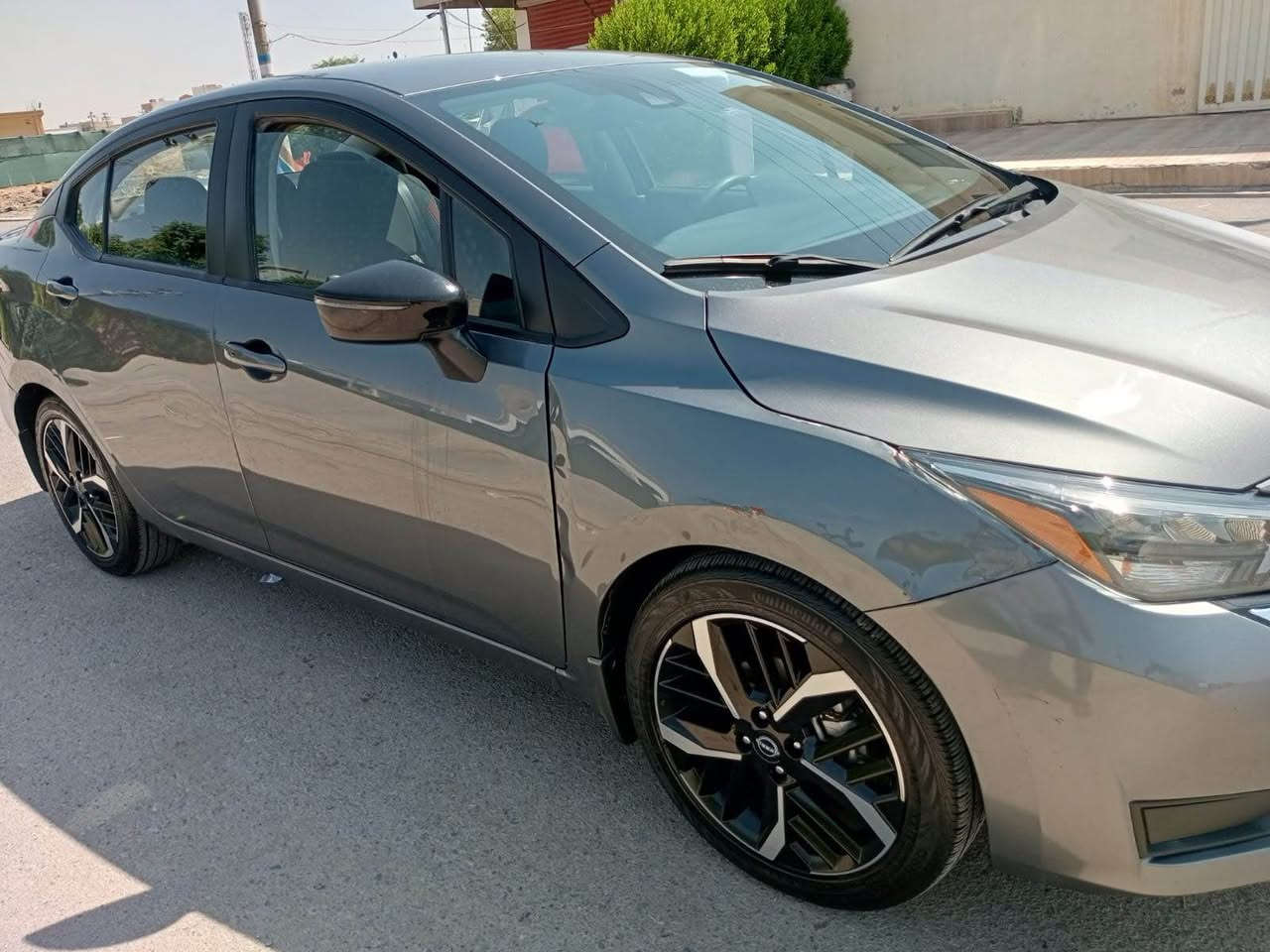 نيسان فيرسا
موديل ٢٠٢٥ مواصفات sr فول
١٥ الف ماشية 
بس بونيت صبغ بدون دواخل 
جاملغ سكن تعديل بارد 
ايرباك تاك مرجع سستم 
سعر ١٢٥$
***********
***********
مكان سيارة كركوك كركوك, العراق
