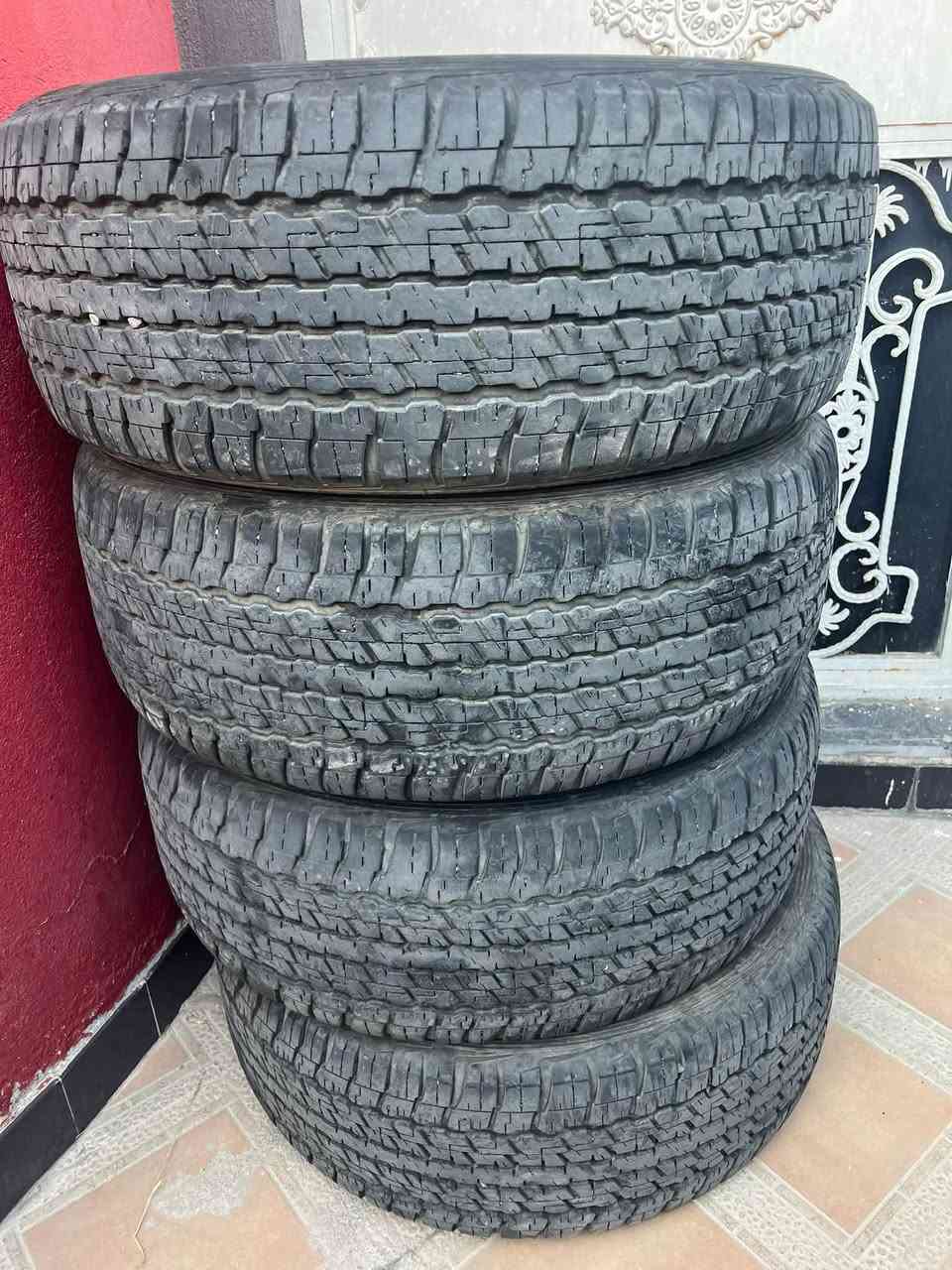 السلام عليكم 
تخم حجم 18/60R/ 285
السعر 150 
نضيفات كلش
مكانهن بغداد الكرادة
***********
