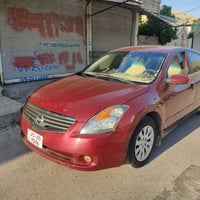 ئاڵتیما2008ساق مەکینەو گیڕی گۆراوە بۆ کرۆلا بۆ جوانی کامل بۆیاخ کراوە ...