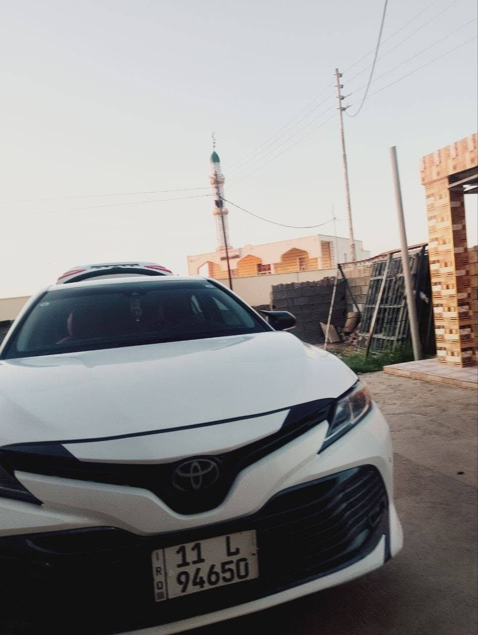 —السعر165بيها مجال--
تويوتا كامري.        — Toyota Camry 

‏‎وراد أمريكي.     —  دركه راجع سستم  

‏‎الموديل                —  2018 

فئة                       —  LE   

حجم المكينه         —  V4/2500 

‏‎اللون                     —  ابيض  
 
ماشيه.           ——m200——

حالة السياره.    — جاملغ عكس السايق تعديل  بنيد                                 معمر ومصبوغ بدون دواخل

‏‎ المواصفات المعروفه  

رقم السياره    — بغداد

‏‎موقع  السياره — الانبار حديثه

‏‎للأستفسار
***********واتساب

نص مكتوب في الصور:
- en.bidfax.info/toyot
- 000-27417629 - 03/11/2020 - IAA BidFax.info
- 000-27417629 - 03/11/2020 - IAA
- BidFax.info
- en.bidfax.info/toyot 000-27417629 - 03/11/2020 - IAA