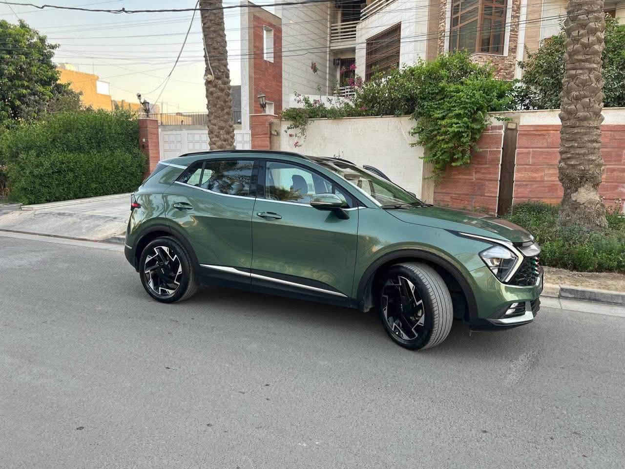 سبورتج خليجي 2023 🔥
للبيع او المراوس حسب القناعه 

فول مواصفات 🔥
1- بصمه 
2- كشنات تدفئه تبريد 
3-كراسي كهربائي 
4-مودات قياده 
5-سايد بريك بصمه 
6-صندوق كهربائي
7-حساسات خلفيه اماميه 
8-فتحة سقف بانوراما بل كامل 
9-اشاير بل مري + المري كهربائي 
10-إضاءة أمامية وخلفية LED بالكامل مع إضاءة نهارية مميز
11-إضاءة داخلية محيطية 
12- حساسات ركن أمامية وخلفية.
وبعد وبعد مواصفات 🔥🔥

رقم السياره اربيل مكانها بغداد ثاني يوم تحويل 

السعر 208 ورقه للتواصل ***********

