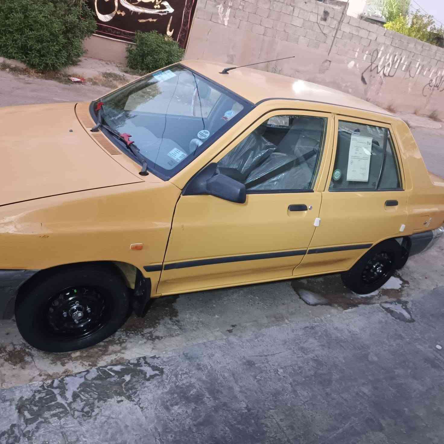 السلام عليكم سايبا 15 مشروع وطني هزة جديدة مكفوله بدون تبديل وصبغ كير ومحرك وشواصي وتبريد وصدر مكفولات تخم تاير سيارة جاهزة السعر 40 وبيها مجال قليل 
العنوان بغداد قرب بسماية الجديدة 
الرقم ‏‪***********‬‏
