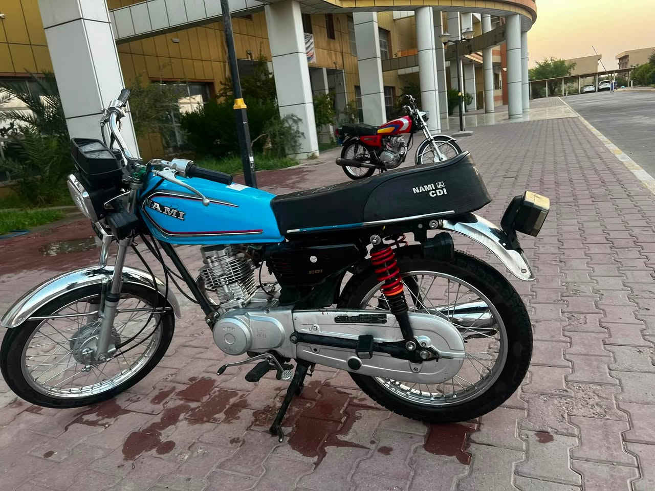 دراجه إيراني اللبيع تعمير  كلشي شغال دكمه هورن وا شاير عوزه شغل كهربيات سعر 600ابو بيه مجال رقم هاتف *********** وتساب مفتوح
