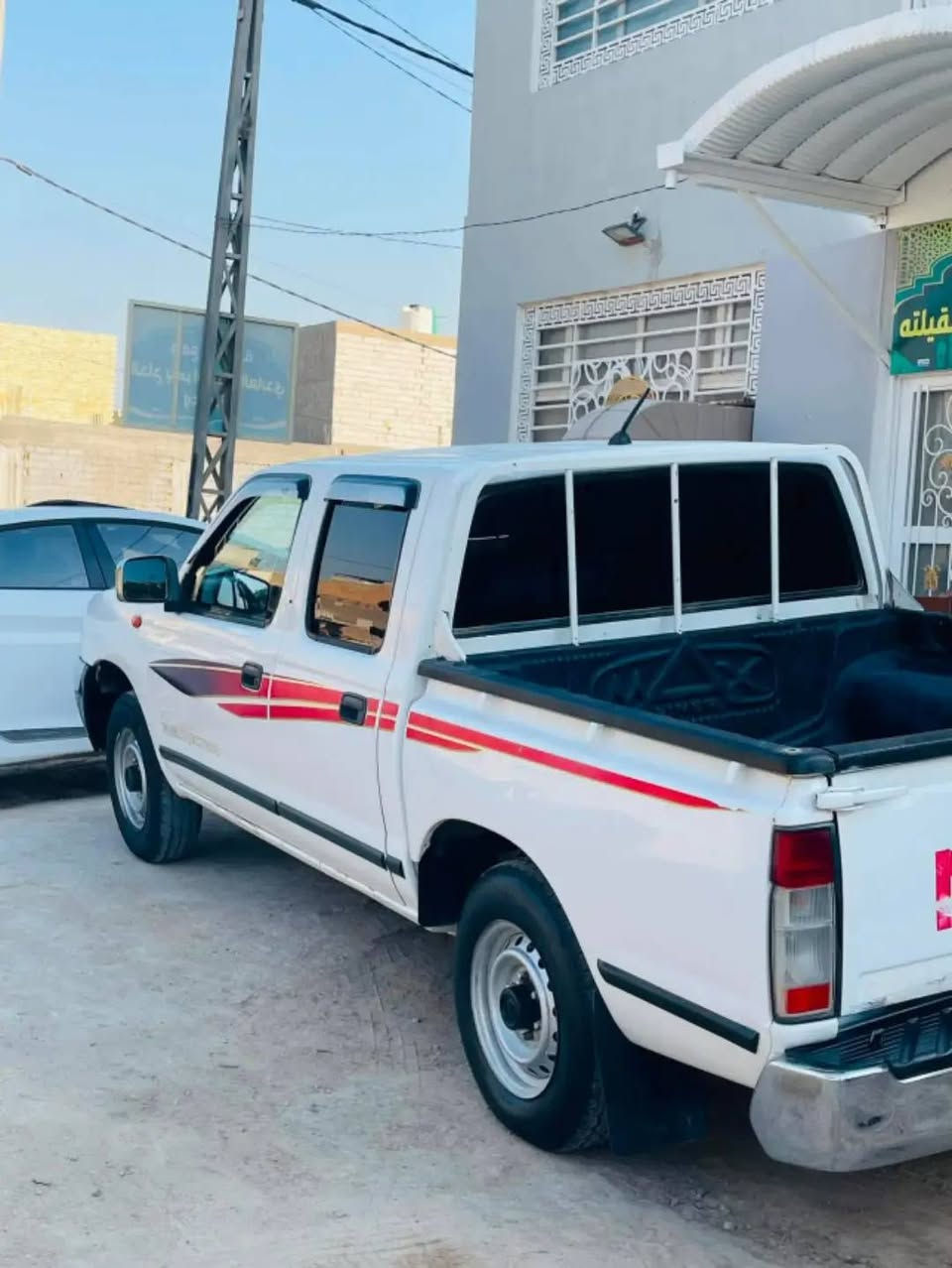 السلام عليكم نيسان شبوط فول ام التريشه رونين داخل احمر باب طين كير مكينه حداديه تبريد ثلج 🥶تخم تاير سياره مكفوله كفاله عامه من عده جاملغ امامي جهت السايق مبدل فقط رقم مثنى سنويه لل27 سياره جاهزه ومال جناي 👍🏿مكان السياره ابو صخير المناذره السعر 1***********79
