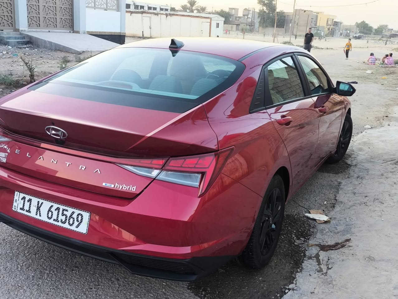 سلام عليكم النتره هايبرد 2023فول مواصفات لبيع لتمد واحد ع واحد  مكفوله كفاله عامه من صبغ وتبديل وضربه بيه فقط بارد بل بنيد  سعر 150بيه مجال شراي يتصل هاذا رقمي ***********
