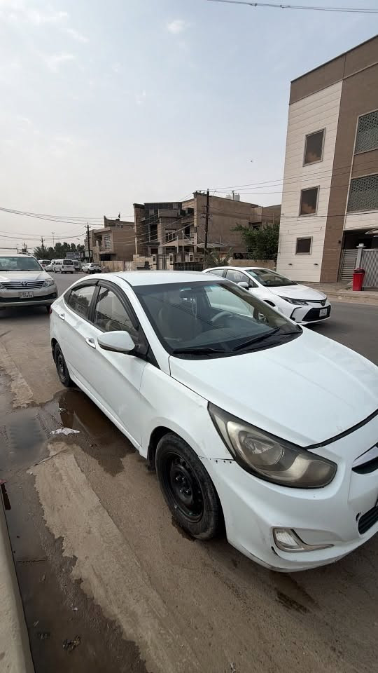 اكسنت • موديل ٢٠١٣ • محرك ١٦٠٠