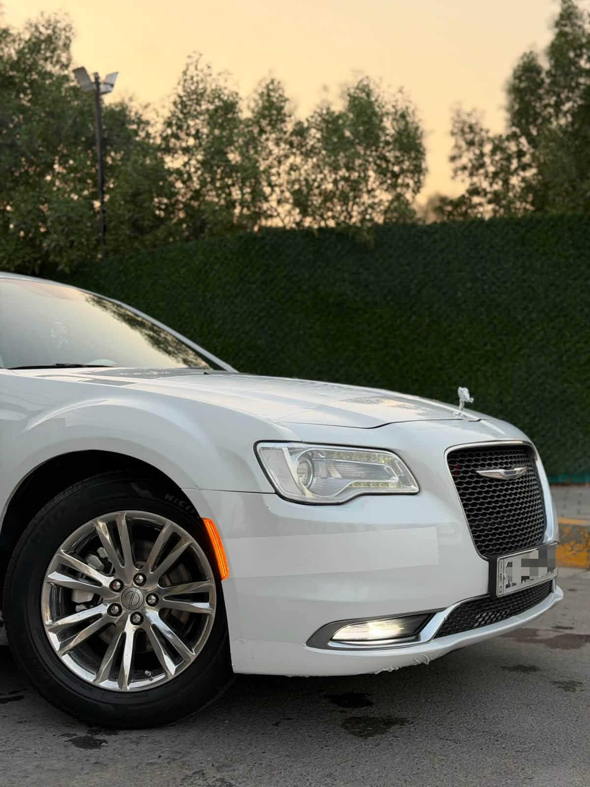 كرايسلر 300 • محدث ٢٠١٦ • رقم بغداد