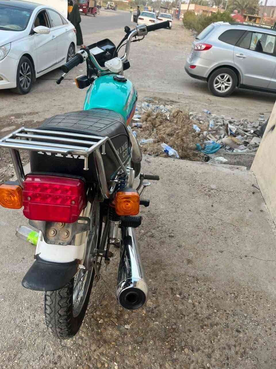 سلام عليكم دراجه للبيع امتياز ٢٠٢٥دراجه أوراق ما بيه اي نقص مكينه ما مفتوحه مكاني الطيفيه السعر ٦٥٠ بيه مجال حك جيه وتفاصيل أكثر رقمي ‏‪***********‬‏

