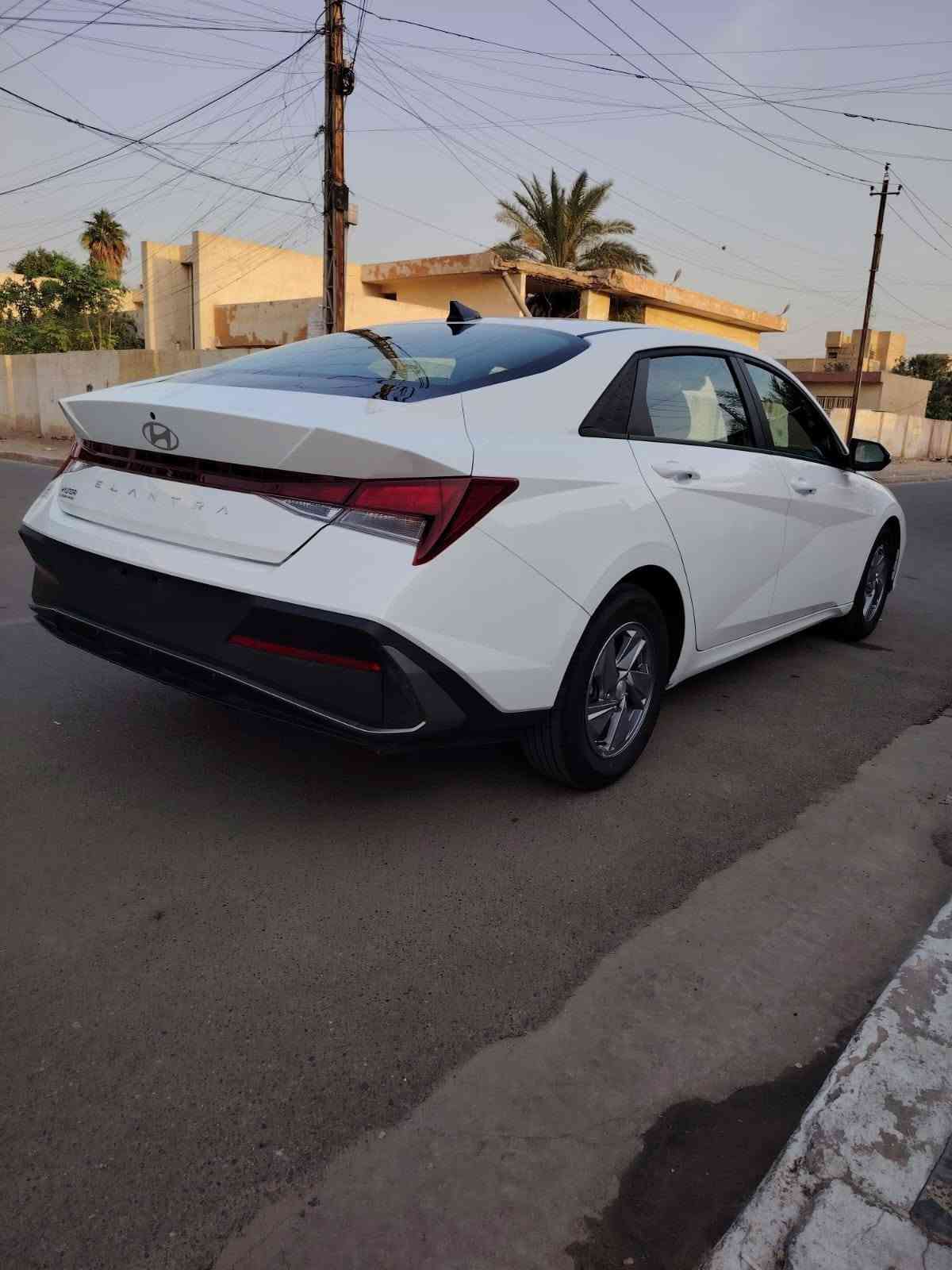 النترا • ٢٠٢٥ • بدون رقم