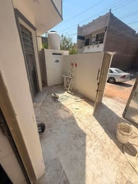 الدورة البوعيثة • ١٥٠م • ٤ غرف