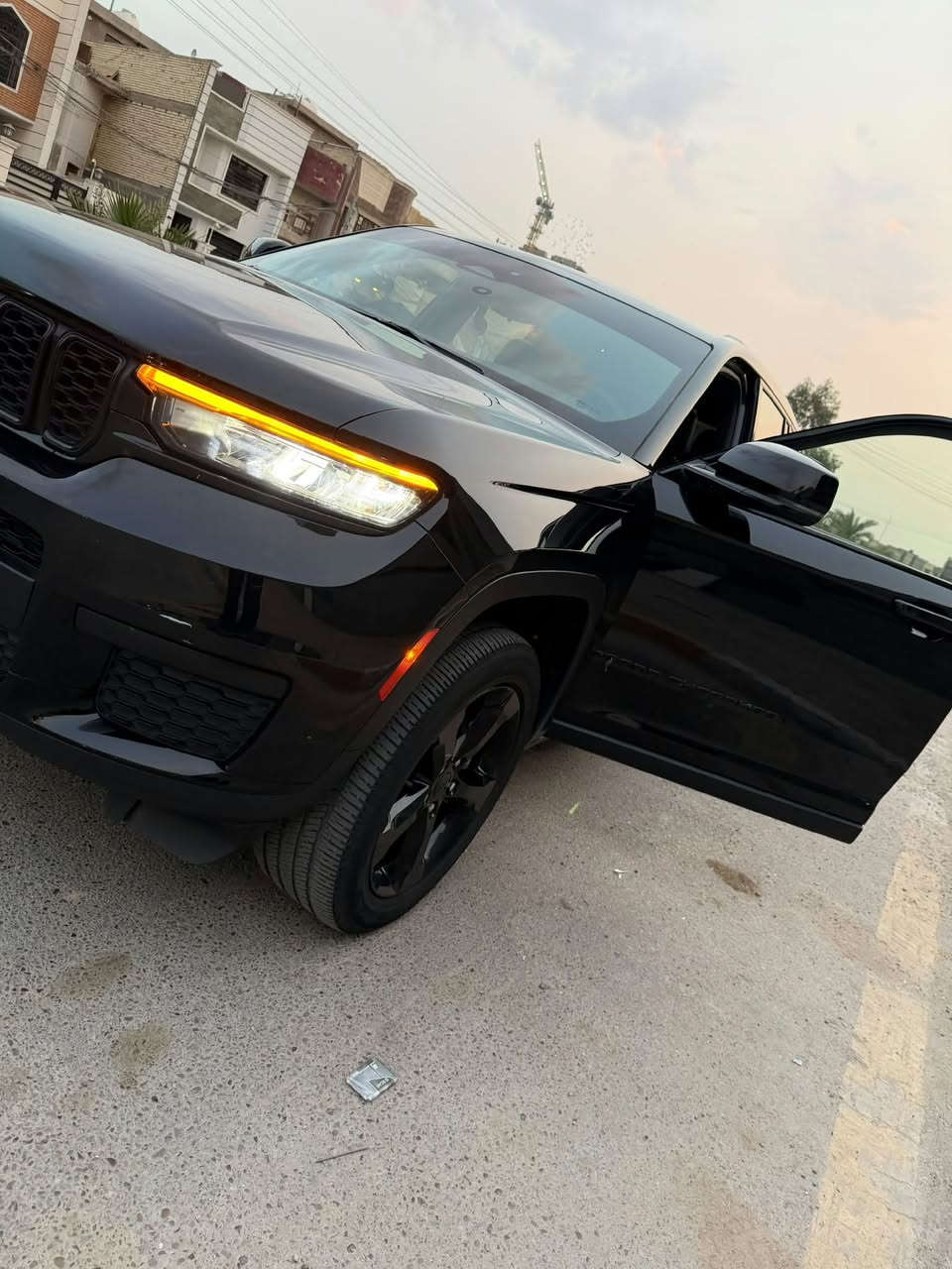 بلاك توب • ٣٦٠٠ بنزين • فتحة سقف