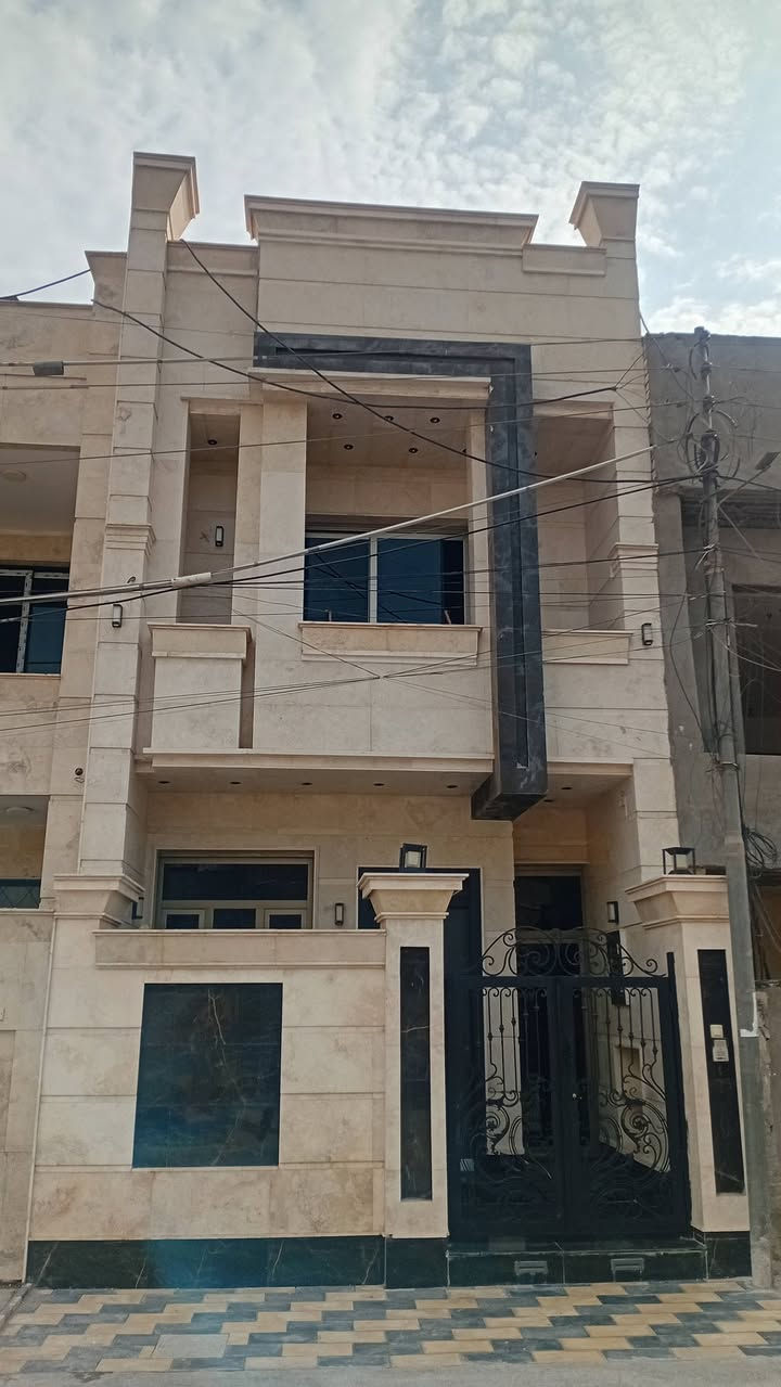 ١٠٠م • ٣نوم • واجهة ٥م