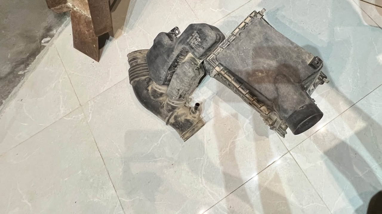 فور رنر • قطع غيار • بحالة ممتازة