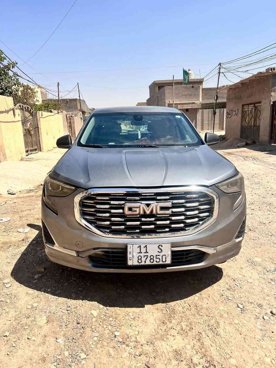 جمسي تيران 2020 مواصفات sle محرك 1500 تيربو كير 9 نمر بصمات ابواب 4 وجنطه وتشغيل يعني 6 السياره جاهزه اترايك للسعوديه تبريد فول كير محرك تبريد  وشواصي مكفولات بلاد وضع الشركه السياره وارد امريكي حادثها مكلوبه معمره بالامارات وحاليا السياره جاهزه عوزها تلحيضات خارجيه بالكشر شويه سعرها 98 ورقه للتواصل ***********
