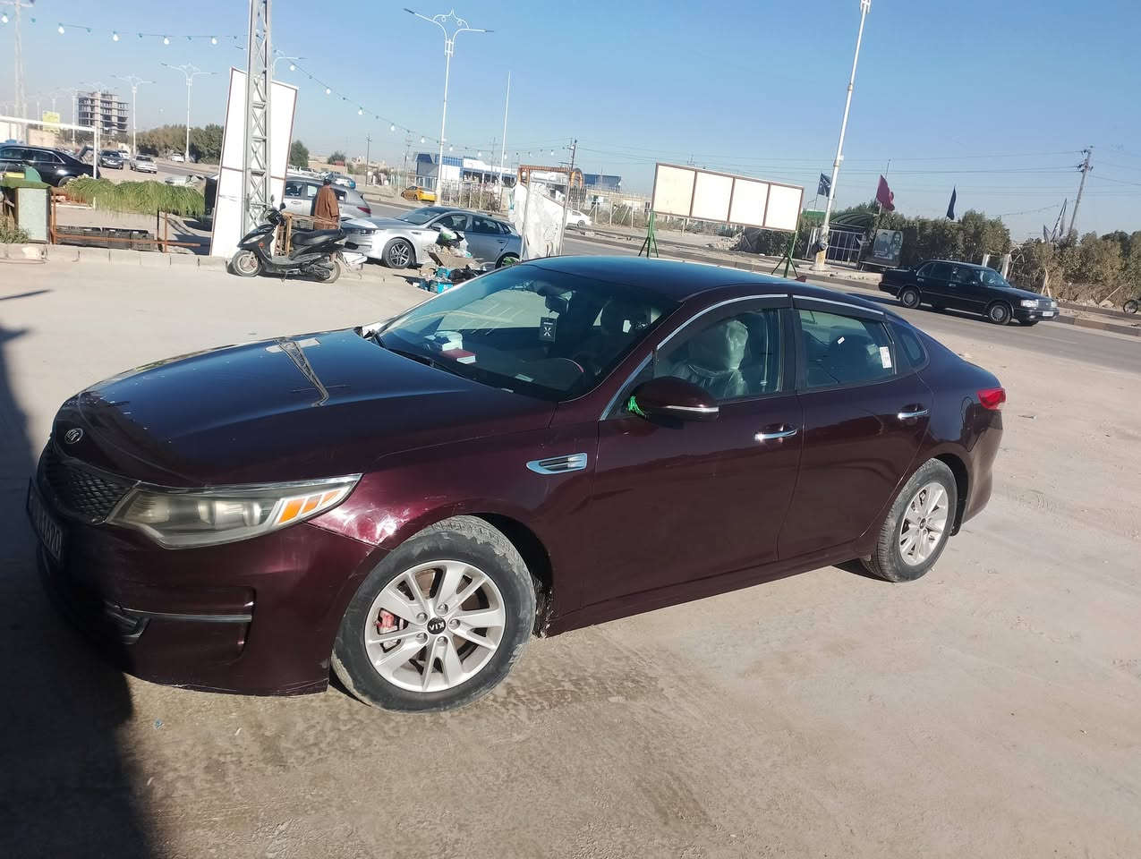 اوبتيما 16 امريكي 2400 GDi
ماشيه 118 ذي قار 
بسمي ضربتها بصيطه دحجه زغيره بباب الصدر معدل نفسه
مكاني ناصريه مركز
122 وبيها مجال
***********
