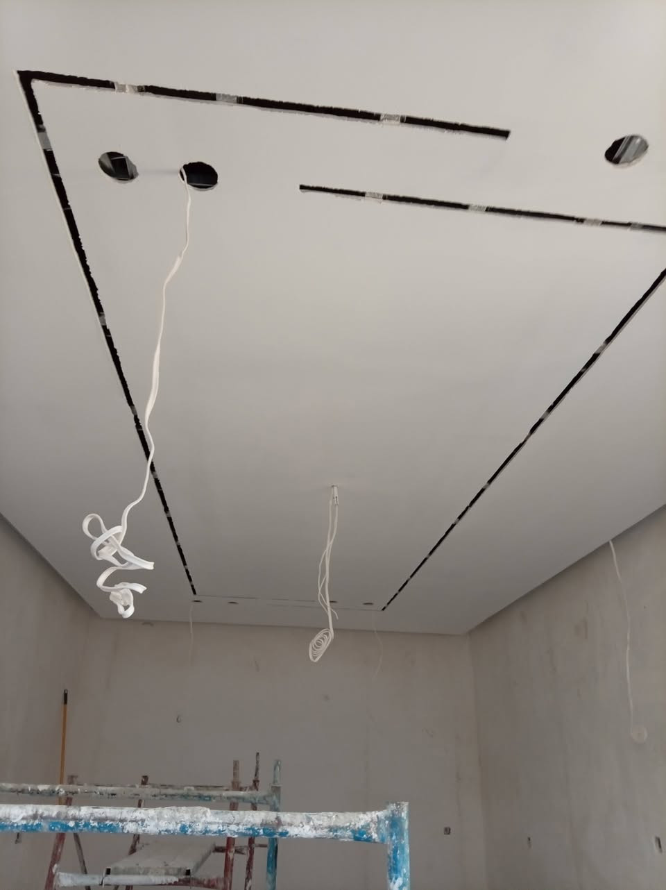 ديكورات الحيالي لجميع أعمال الديكورات الجبس بورد والسقوف الثانويه باحداث الموديلات بااسعار تنافسيه وشرط حديد ثقيل ولوح درجه أولى التواصل على الرقم *********** واتساب
