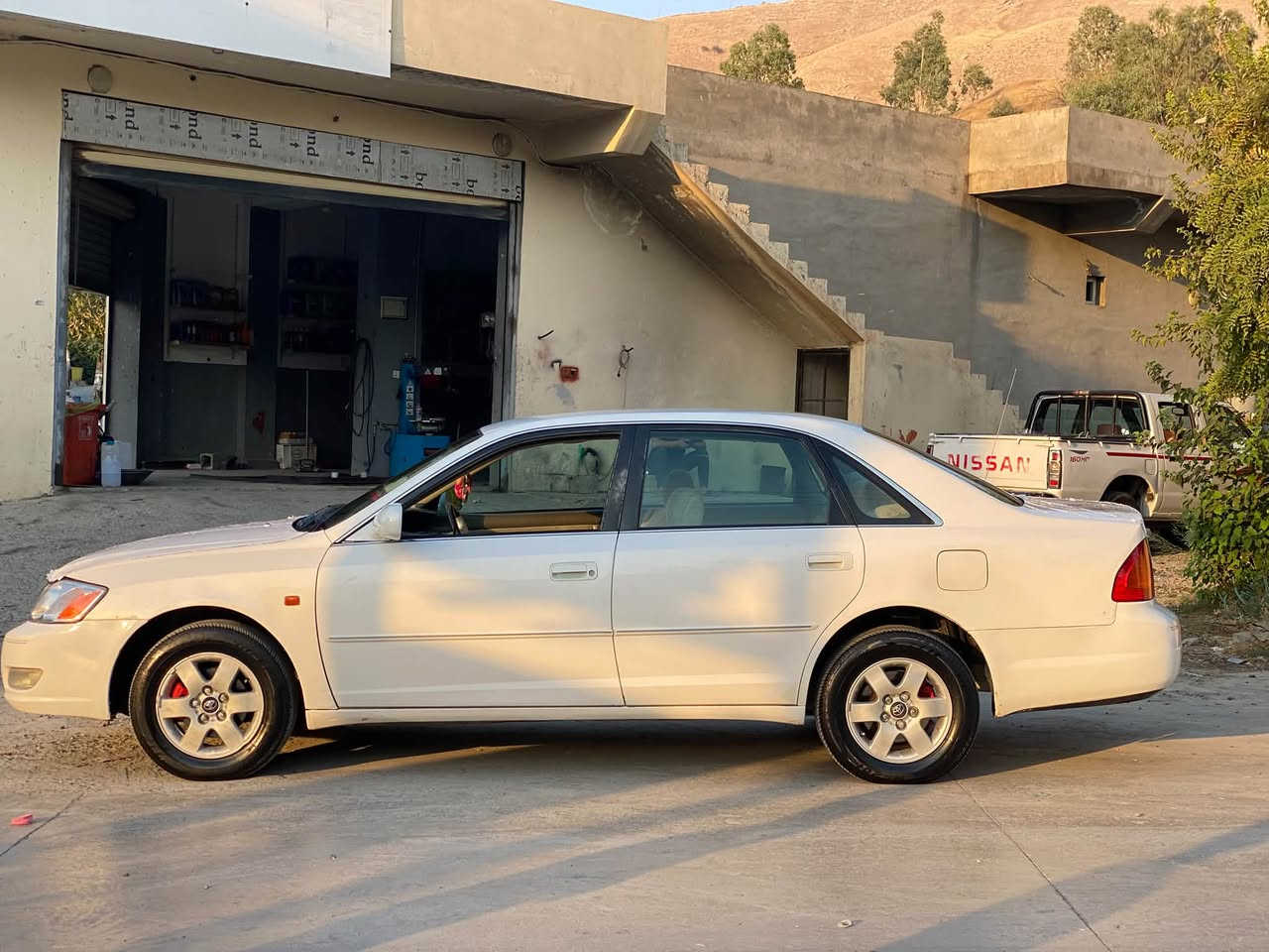 بۆ فرۆشتن ئەڤەلۆن٢٠٠١ 
٣٠٠٠محسن بە نسبەت بۆیاخ ٣ پەڵەی هەیە لەگەڵ قرچێک کە شایەنی باس نیە 
***********
