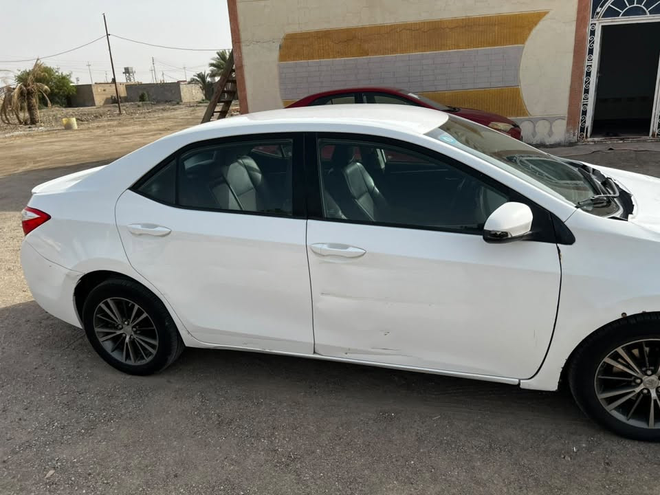 سلام عليكم كورلا ١٦ وارد امريكي S حادثها جاملق وبنيد. وبارد بالباب مامعمر وبارد جاملغ الخلفي حدادية تخم تاير  تبريد عاطل 95  وبيها مجال الشراي يتصل *********** مكان سيارة ناصرية
