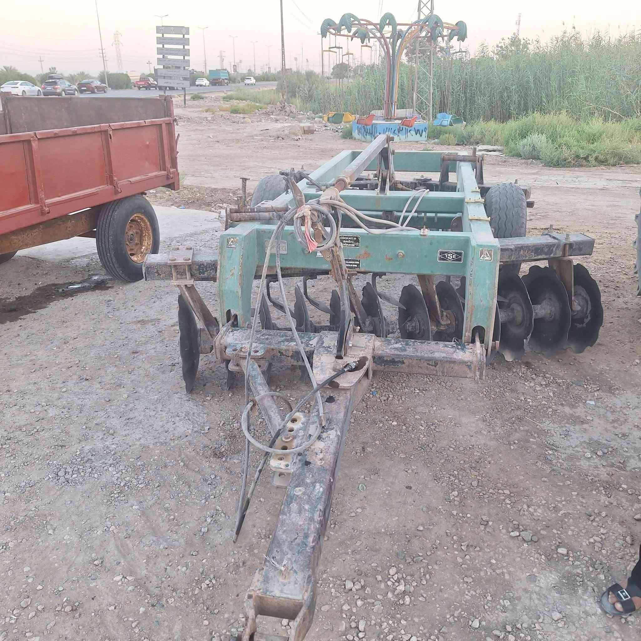 دسك حجم ٢٤ تركي ترموز جاهز اي نقص مابي . المكان / بابل الكفل / للاستفسار/***********
