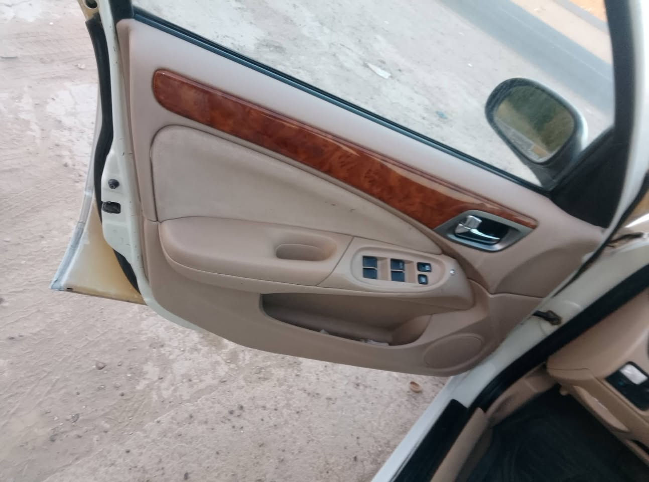 محرك  صدر تخم تايركله شرط السعر 75 وبيهه مجال بسيط مكان السياره تكريت اتصل فقط بدون ضرر صبغ عام جانت  ورجعت خصوصي  ***********

