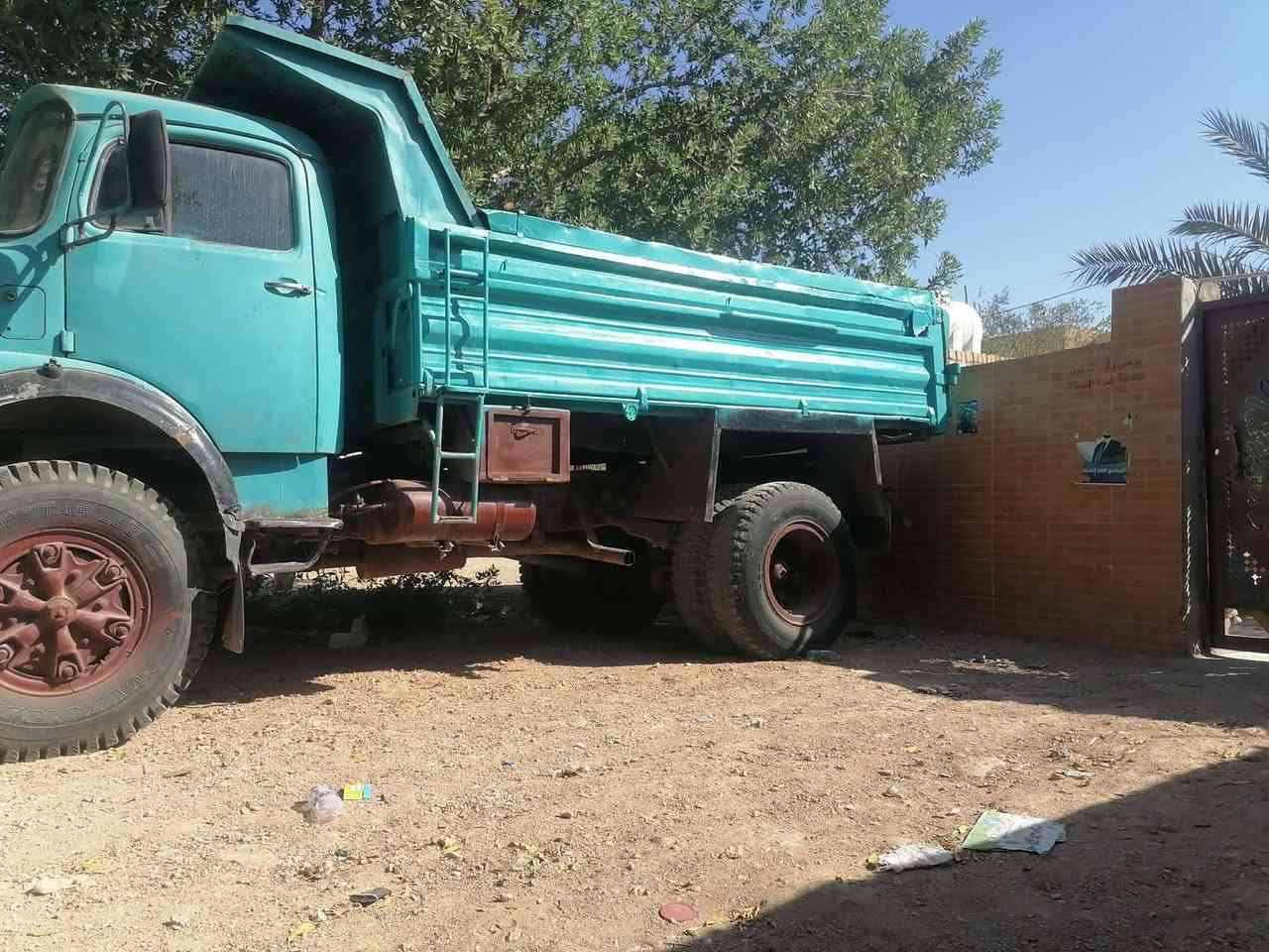 سلام عليكم 
ابو ردين موديل 75 جاهز من كلشي 
شاصي مكفول شرط قماره بلادي 
رقم كركوك بسمي وكاله او تحويل حاضر 
السعر 16 وبيه مجال 
الديوانيه قضاء الحمزه الشرقي 
‏‪***********‬‏
