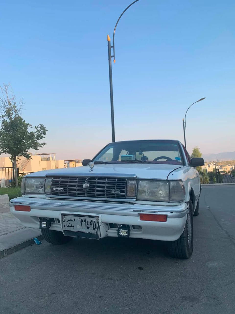 سیدان مۆدیل 1990 گیڕو مەکینەی vvt3000 لەسەڕە تەبڕید لەگەڵ سویچ کامل بۆیاخ
 بۆجوانی ناویم تازە گۆڕیوە جوان گیڕو مەکینە بەشەرت ئاڕمی بلاستیکی سلیمانی ئاڕمەکەی تازەیە یەکسەڕ بیکە بەناو خۆتەوە
نرخی  33  وەرەقە و مەچالی بڕایانە
 لەسلیمانیم
بۆ زانیاری زیاتر تێل بکە ***********

