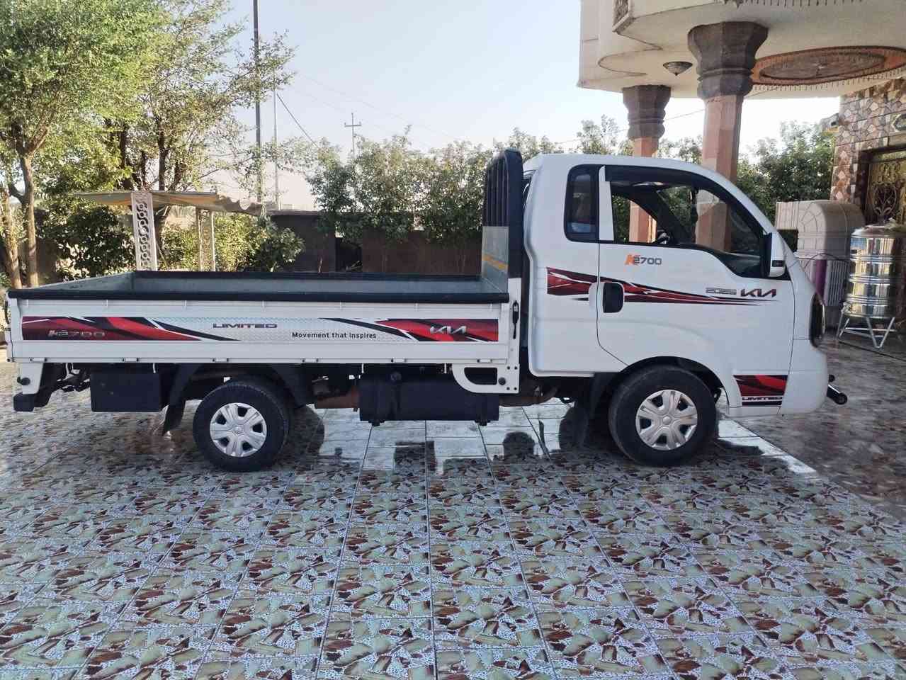 السلام عليكم كيا موديل 2025 ماشيه 35 الف  السياره جديده ومكفوله كفاله عامه مكان السياره كربلاء طويريج 
رقم كربلاء مداور ثاني يوم   ***********
***********
