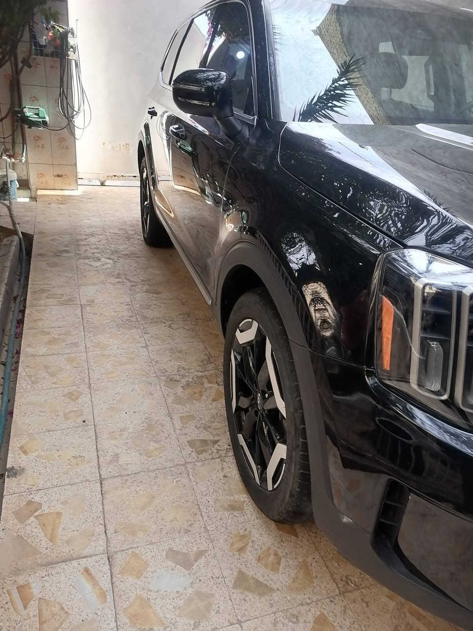 السلا م عليكم تلورايد ٢٣ مواصفات s بدون تبديل صبغ باب خلف السائق وصبغ نص الصندوق بدون رقم حره سعر ٢٣٥ ورقه ت ***********
