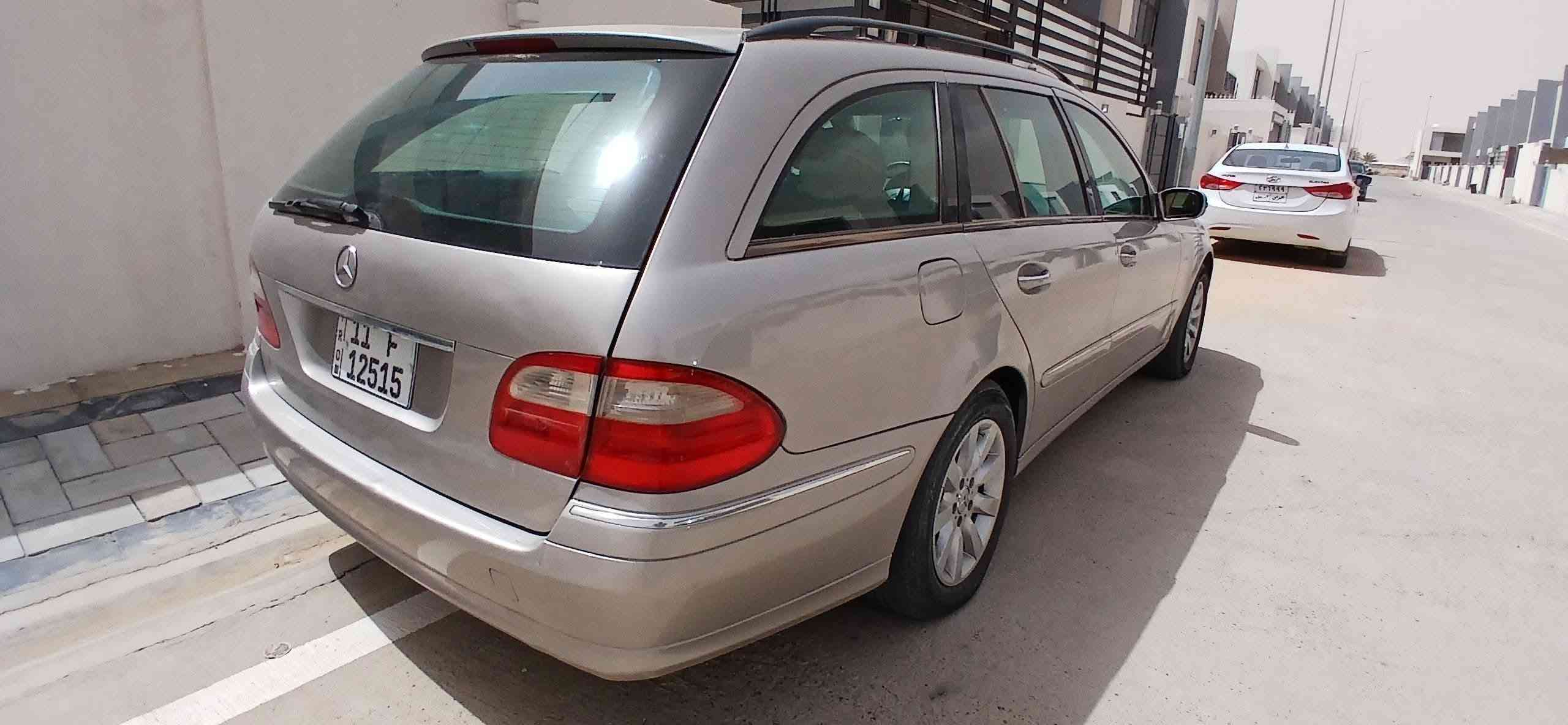 مرسيدس ام عيون ستيشن موديل2005 200E محرك اربعة سلندر محرك جديد بسمي رقم بغداد جديد دولي هزه جديده غرفة جديده نقص فقط تبريد مصبوغه عام لجماليةفقط السعر مناسب تم تنزيل السعر 85 قفل رقمي متوفروتساب فقط***********متواجد فقط على وتساب مكاني النجف الاشرف
