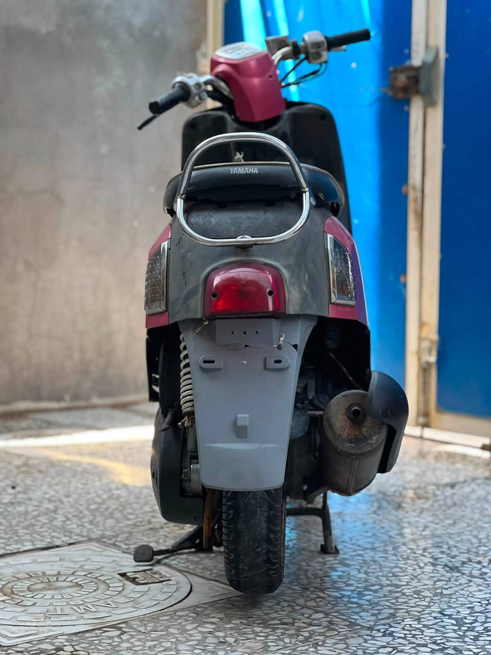السلام عليكم
دراجة ياماها بوليس 🎌🛵 نوزل الدراجة حاوية صارلها ١٢ يوم من طالعه من الرمبة لون مميز دهن دايرلها امزويل الأصلي بانزين محسن الدراجة خير من الله مكاني نجف حي النداء شارع المجمعات الرئيسي السعر ٩٥٠ وبيه مجال للستفسار راسلني واتساب ***********
