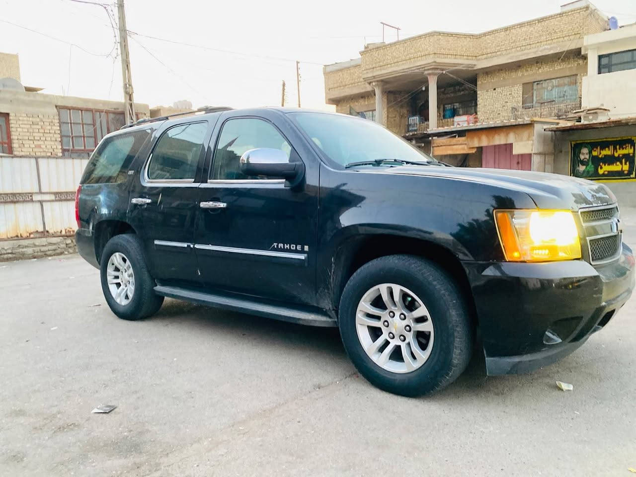 السلام عليكم تاهو لبيع موديل 2007 السياره فول LTZ السياره مكفوله كفاله عامه اصوليه فول موصفات خير من الله السياره السعر 170 وبيه مجال التصال ***********
