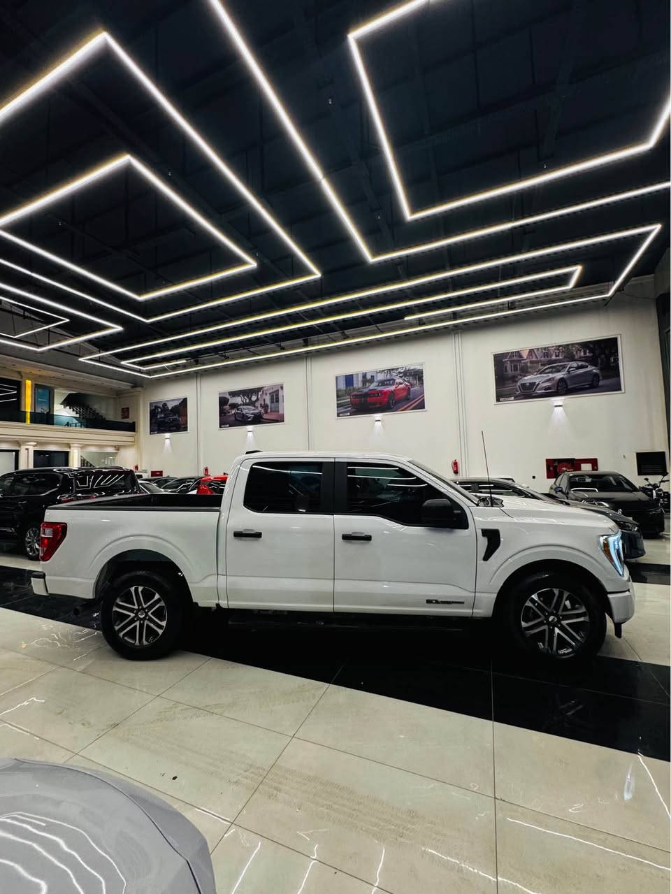ford F150 2023 XST
كردي و عوربي
٦ پستونة ٢.٧٠٠ مةكينة مةرخوب 
سةيارةيةكي زور زور جوان و بي مةسروف مالي دوستة هيج كيشةيةكي كارةبايي و گير و مةكينةي نية هةموو شتيكي بةشةرتة سةنةوي و ژينگةي نوية  
سبوخ ٣ پارجةو ٣ پةلة سبوخة ارباك سيستم 
 دينار مةسروفي نية 
مواسةفات / ، ، تبريد مركزي ، فوليوم ، تحديدسرعة   ، كاميرا ، رادار پيش مواسةفاتي تر ….. 
شوين هةولير 
‏Ⓜ️*********** 
كورك واتساب 
سحر     /    ١٨٩$     كةميك مجال 

ford F150 XST ٢٠٢٣
 ٦ سلندر محرك ٢.٧٠٠ محرك مرغوب 
سيارة كلش حلوة بدون مصرف جاءزة 
كير محرك كهربائي كولة بشرت 
سيارة بيها ٣ قطع سبخ و ٣ مكان بيها كارت 
مواصفات 
تبريد مركزي ، فوليوم ، تحديدسرعة  ، كاميرا ، رادار امامي   ،  ،  ٦ سلندر محرك مرغوب، بعد بيها مواصفات
…..
مكان السيارة اربيل 
‏Ⓜ️***********
كورك واتساب 
سعر     ((   ١٨٩$    )) بيها مجال أربيل, العراق
