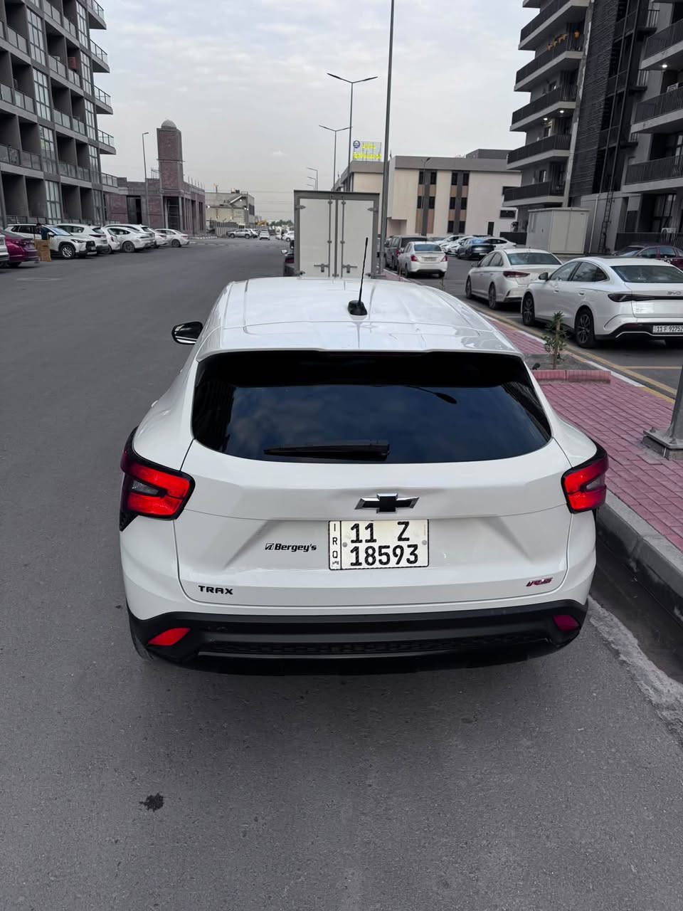 شوفرRs تراكس موديل24وارد امريكي ماشيه19 بدون ايرباك حادثها خفيف ربع بنيد فقط بدون دواخل فول عده الفتحى رادار امامي خلفي كامره تشغيل عن بعد تحكمات استيرن اوتو ستوب مابيها كل نقص ترايك وين ماتريد بغداد بسمي هزه وسنويه جاهزه مكاني بغداد ***********
