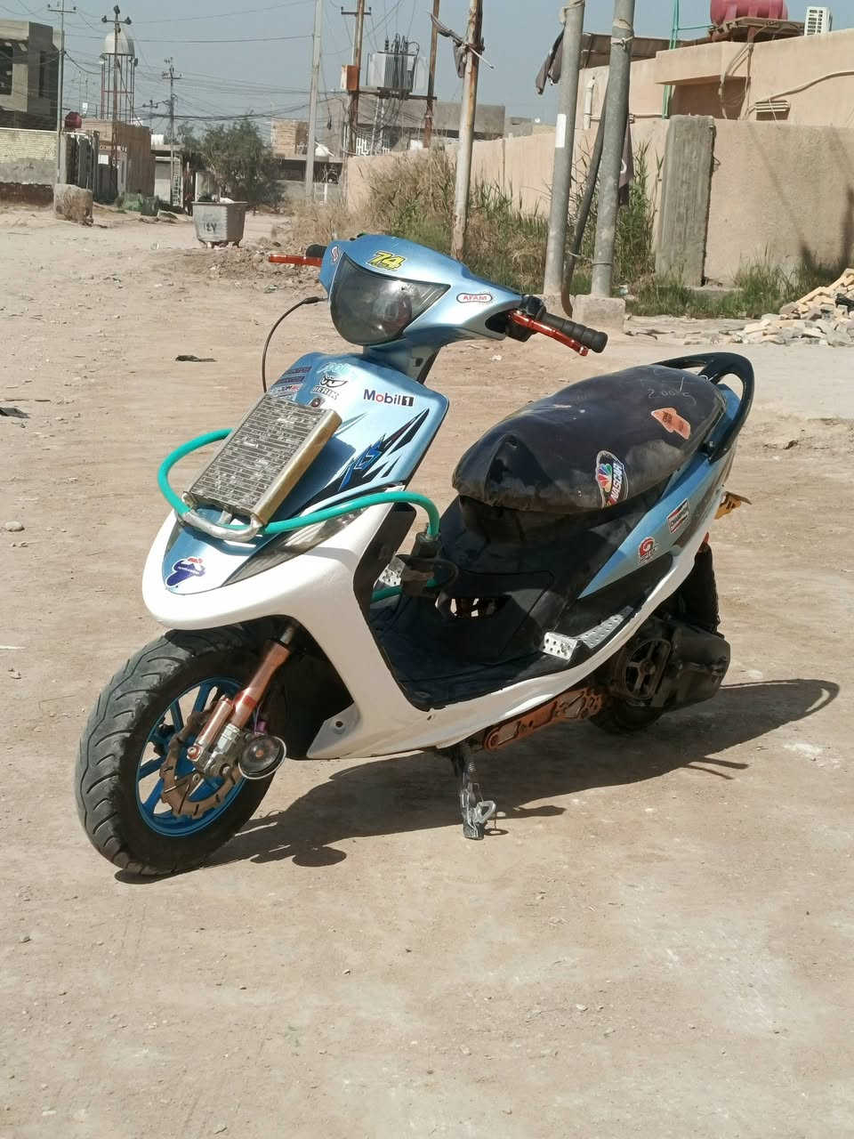 اعاده نشر بسبب الوعود الكاذبه.........
اذا ما تشتري لا تكلي احذف المنشور جايك 
اخوان السعر 675 الف  
‏ بوشه 55 بلادي  وبستم ناصي 
كور بلادي 
‏شلعه ومعدل فول  مزوعه تزويد 
‏تفاصيل ....
‏وياله تزويد 
‏صالنصه حلزوني تزويد
‏منضومه تبريد + غاز منضر فقط 
‏يدات بريك تزويد
‏يدات بانزين تزويد
‏جاروب دبل خلفي تزويد
‏دبلات امامي تزويد
‏تايرات زوج جلاتين.
‏عقل سرعه مفتوحه
‏شيال محرك راجع شبرين رياضي
‏تطواله دبل خلفي 8 نمر تزويد 
‏كابريته بلادي 140 
‏عدسه زنون تزويد
‏لد خلفي رماش + نشره.
‏كلجات خلفي توبو رياضي بلادي
‏عداد اكتروني سرعه 199
‏جاملغ طين خلفي كاربون طياري
‏جاملغ طين مال راجع تزويد 
‏باتري حجم 9 امبير
‏سلف 55 رياضي  شغال 
‏كويل نار رياضي طويل 
‏هورن سيدان فيشه حمره
‏كشن لايلون ثخين   
‏فج بريك امامي تزويد
‏صينيه فج امامي مشيفيه تزويد  
‏ستاند صفح تزويد 
‏قاعده رقم تزويد 
‏تعلاكه تزويد 
عدسه لونين ازرق و اصفر 
‏لحيه + ترايش لون ابيض 
‏شوته قزم رياضي 
‏قطره دهن تزويد
‏كب صمونه تاير خلفي 7 الوان تزويد
‏قبق فلاوين تزويد

النجف ابو صخير
***********

