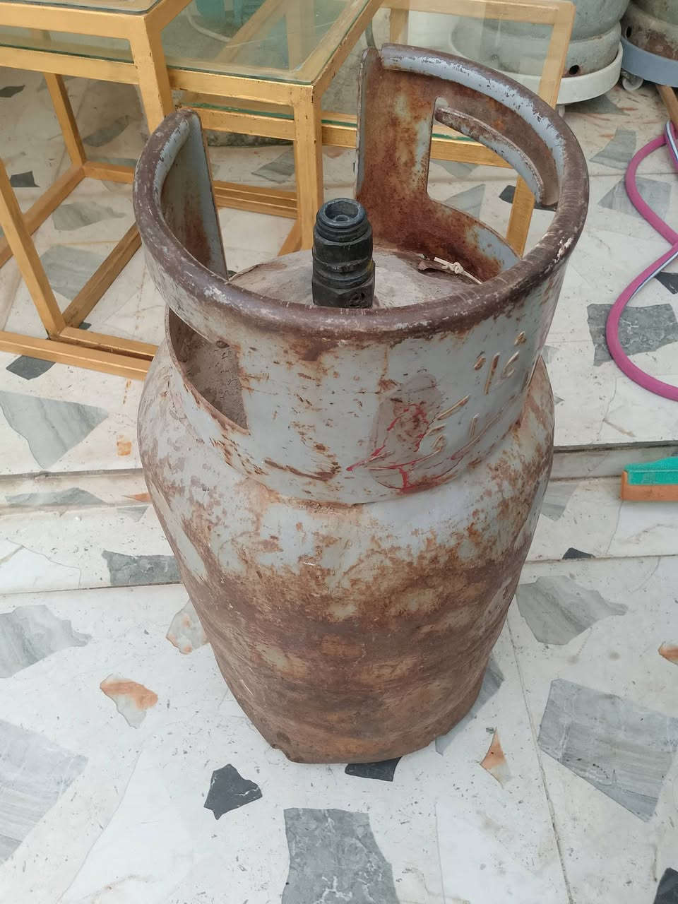 يالله يارزاق غراض بيت للبيع شراي يتصل اويدخل خاص ***********
